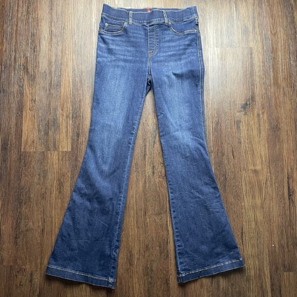 SPANX Denim - SPANX FLARE Dark Blue Midnight pull-on Jeans MEDIUM